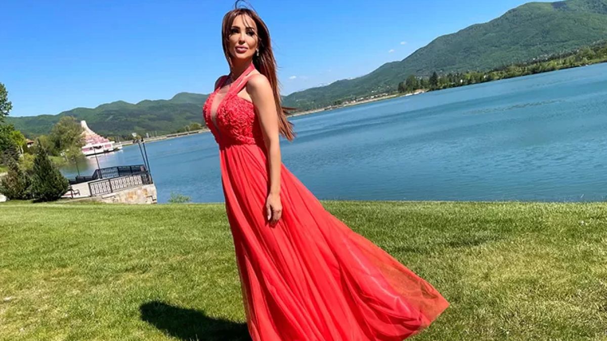 Глория показа новия си партньор, изненадата е голяма СНИМКА