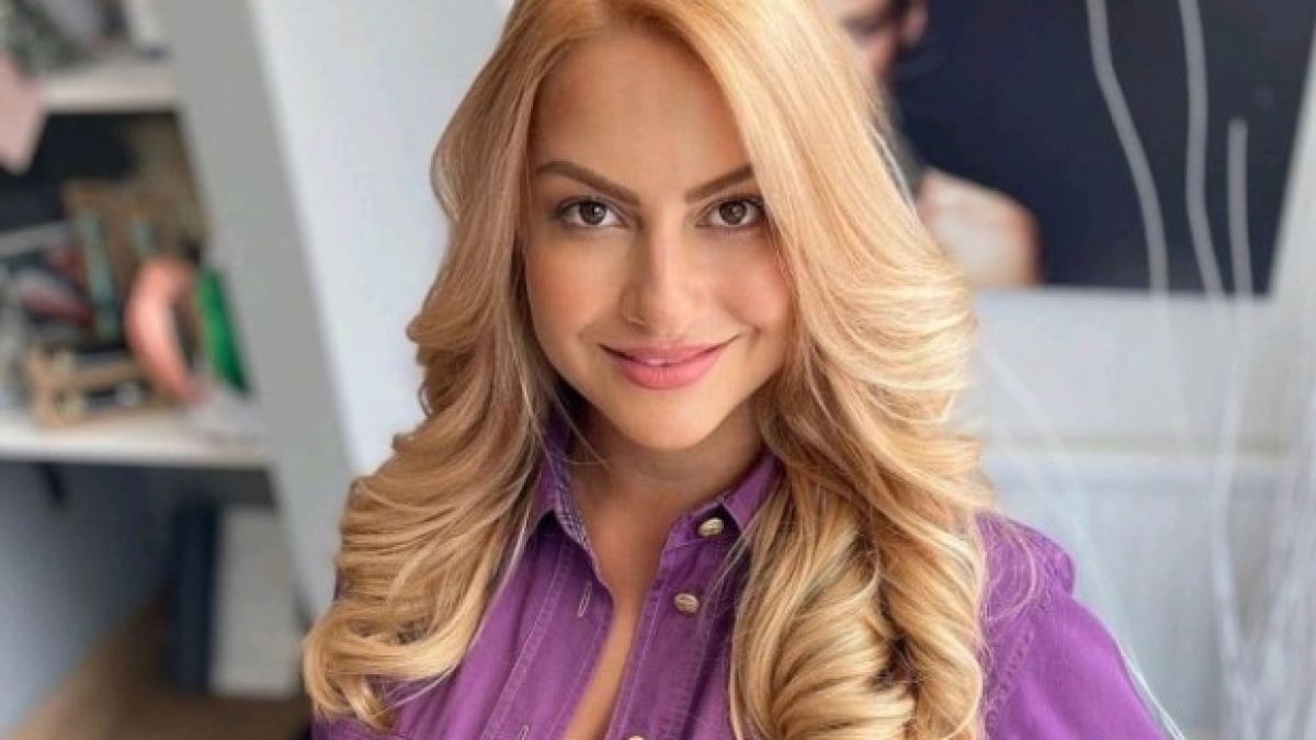 Ето как водеща от bTV изкара 1000 лв., без да си мръдне пръста СНИМКА