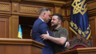 Зеленски предоставя специален статут на поляците в Украйна, създава ли се нова държава? ВИДЕО