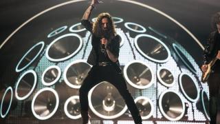 Трогателно: Деца спират стрелба в новия клип на Intelligent Music Project