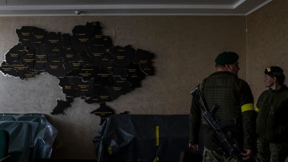 WP: Украйна се готви за повторно руско нахлуване от север 