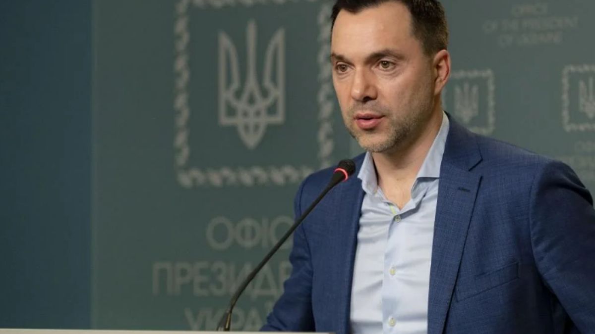 Арестович обвини Германия в неуспехите на ВСУ в Луганска област ВИДЕО