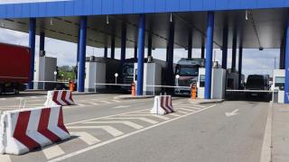 Протече покривът на ГКПП "Гюешево"