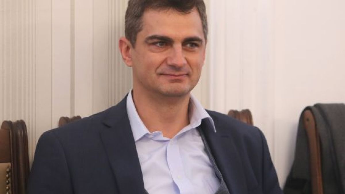 Шефът на КЕВР успокои, че парно и ток няма да поскъпнат много