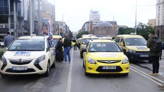 Инфлацията удари и тарифите на такситата