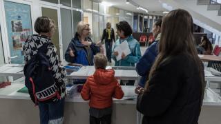 Стана ясно кой ще плаща за изхранването на част от украинските бежанци у нас 