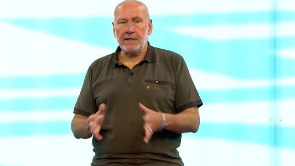 Проф. Овчаров изригна за Македония: Това ще е руската пета колона в ЕС 