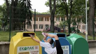 Вижте как наша олимпийска шампионка си изхвърля боклука ВИДЕО