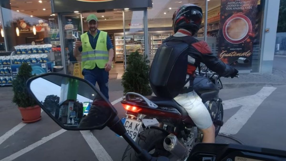 Страшна шашма! Моторист тръгна да зарежда гориво на столична бензиностанция и онемя от сметката ВИДЕО