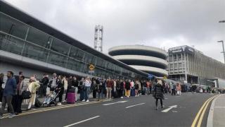 Избягвайте тези летища и авиокомпании през лятото