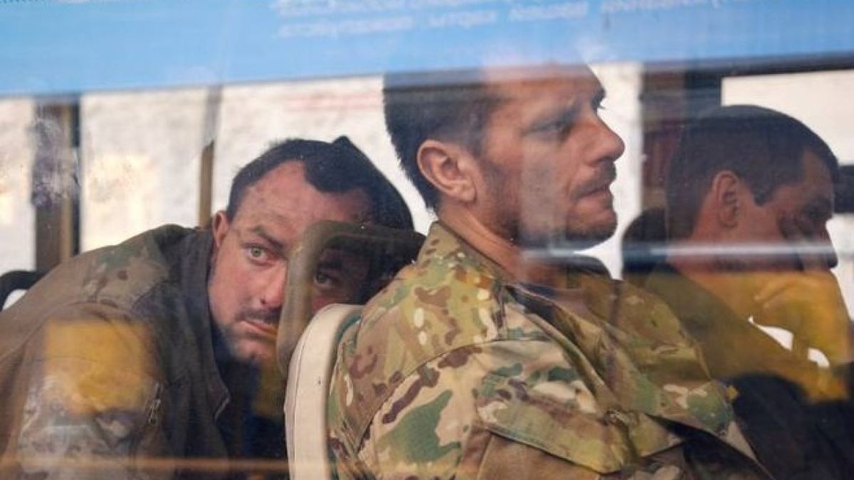 Киев обяви, че поддържа връзка с пленените азовци, готви се да ги освобождава