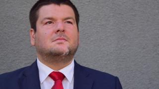 Депутат от БСП със скандални разкрития за назначения на Държавна агенция!