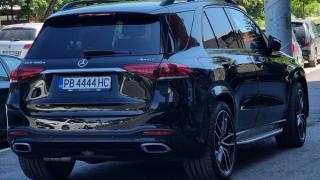 Мадама с тузарски джип - новата шампионка по наглост СНИМКИ