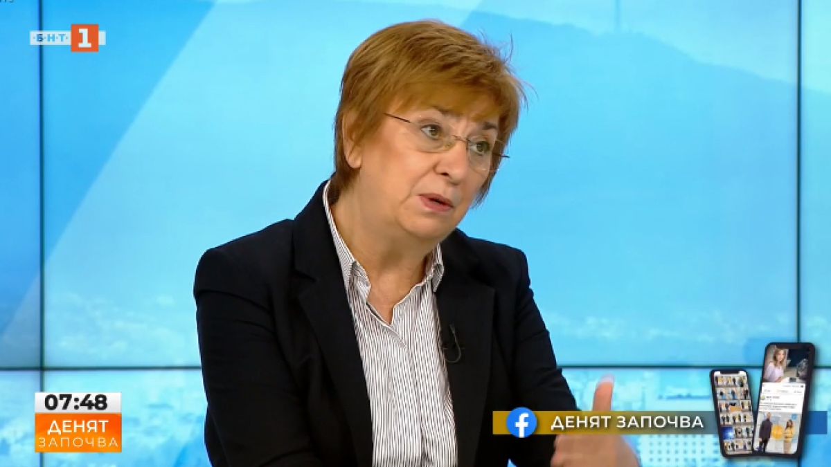 Екатерина Михайлова обясни какво трябва да се прави след "изтеглянето" на Слави