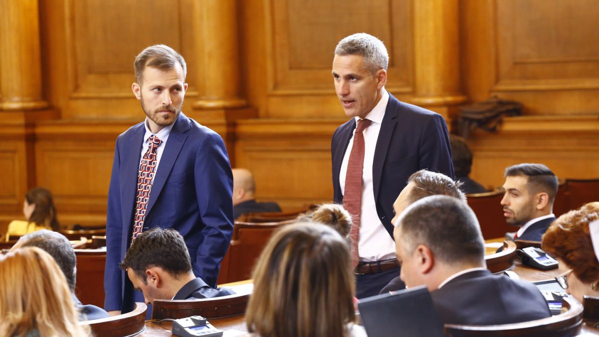 Андрей Гюров проговори за предстоящата среща с ГЕРБ, ето какво ще направят от ПП