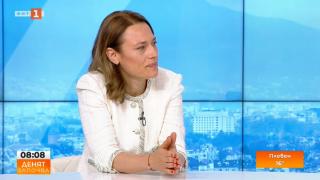 Ива Митева: Изумена съм от тези лъжи на Петков и наглостта на Лена Бориславова