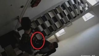 Как телевизиите ослепяха и оглушаха за видеото с Киро и Ленчето
