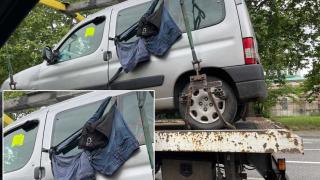 Бургазлии в шок от това, което натовари "паяк"-а край Солниците ВИДЕО 