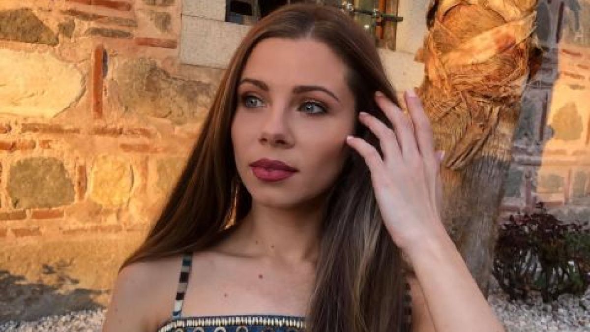 СНИМКА 18+ на звезда от "Пътят на честта" и "Ол инклузив" подлуди всички