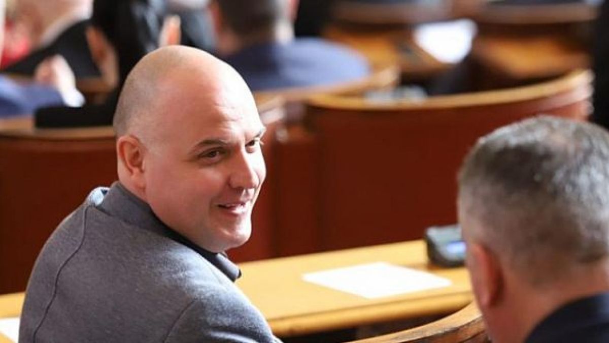 Отцепникът Георги Георгиев от Враца в чудния свят на морала