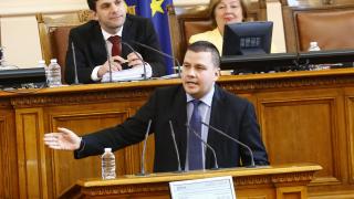 Балабанов избухна в кулоарите заради Минчев и разкри кого гласят от ИТН за поста му