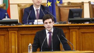 Минчев тръгна да си събира багажа и отрони черна прокоба за правителството на Петков