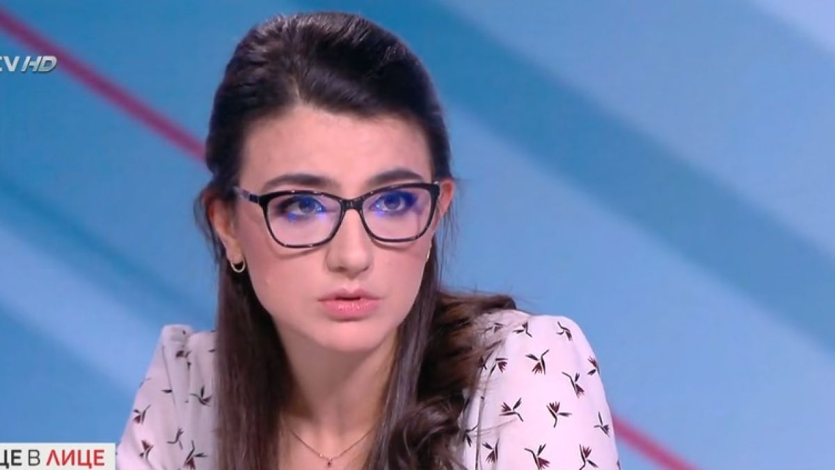 Лена Бориславова не е на себе си от това, което видяла в пленарната зала днес: Там имаше... 