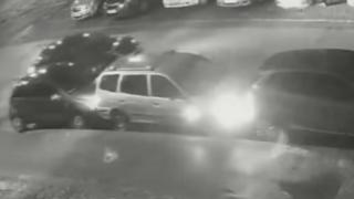 Екшън като на филм: Пияната Красимира запали семейното Ауди, блъсна 4 паркирани коли и избяга