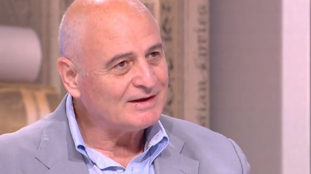 Николай Радулов нападна Христинка: Страхлив човек, който се поклаща на вятъра 