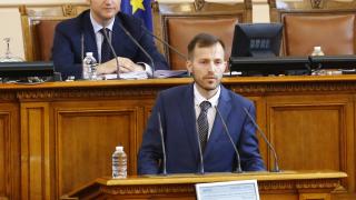 Митев от ПП: Слави се превръща във въплъщение на злото