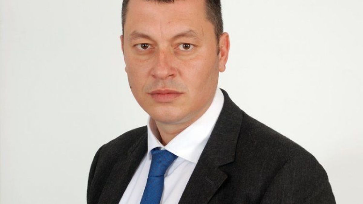 Стефан Бурджев: Радев и Йотова са настървени към управлението и единодушни с ГЕРБ и ДПС