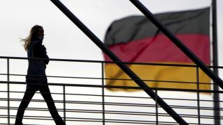 Германия удари тежко руски депутат и жена му 