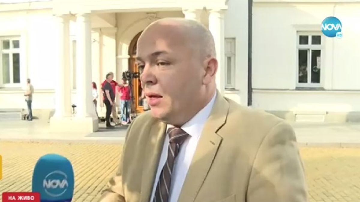 Сашо Симов каза каква важна задача чака депутатите, въпреки края на правителството 