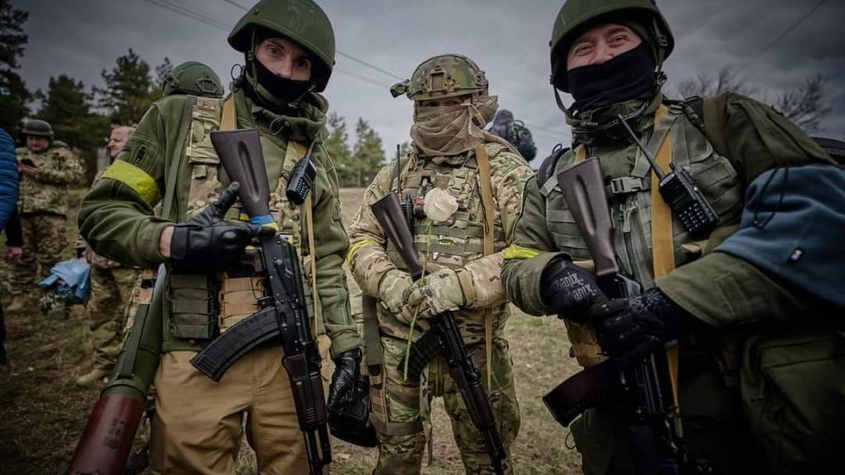 Би Би Си: Над 20 хиляди чужденци се бият на страната на Украйна ВИДЕО 