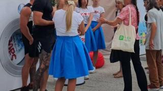 Изгониха жена от опашка в центъра на Пловдив СНИМКИ 