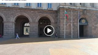 Мрежата прегря заради това ВИДЕО на изпроводяк на кабинета "Петков"