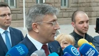 Карадайъ с горещ призив към всички партии след срещата с Радев БЛИЦ TV