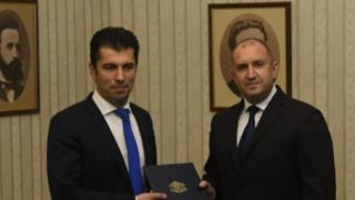 Политолог разкри какво каза Промяната на Радев, отказвайки поканата му за консултации 
