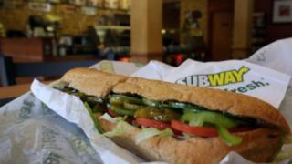 Фатален инцидент: Клиент на Subway откри стрелба заради сандвича си ВИДЕО