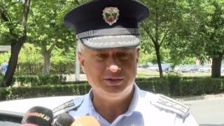 Шофьор загаси двигателя по време на движение и направи най-голямата беля 
