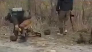 Група "О" плени украински военни, участвали в клане и екзекуция на руски бойци