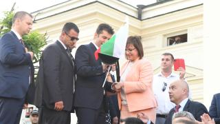 Политолог обяви с какъв нежен ход Нинова ще направи нов кабинет, а крахът на ПП иде ВИДЕО