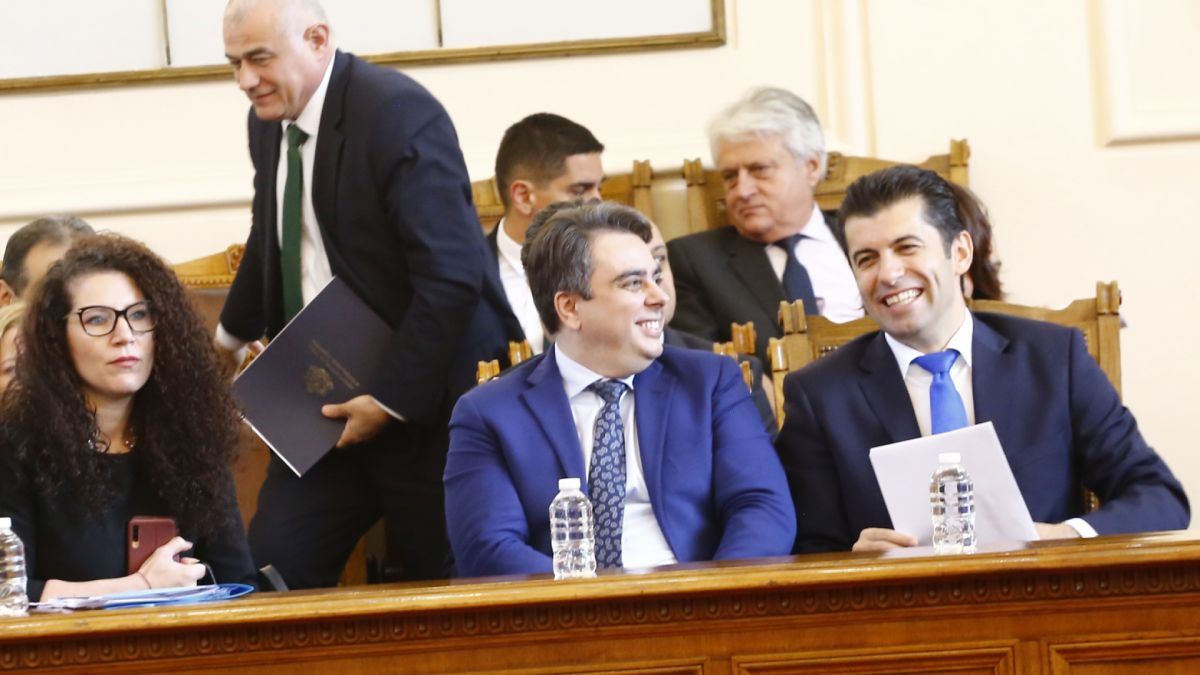 Безграничната наглост помита Петков и Промяната!