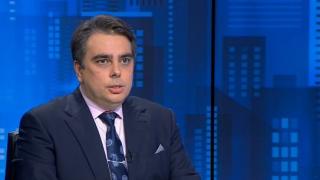 Асен Василев: Нямам намерение да говоря със Слави, ще търсим...   