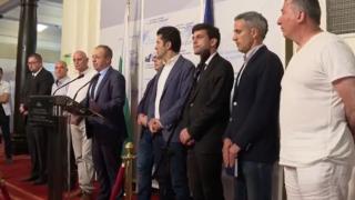 Асен Василев попарил отцепниците от Слави 
