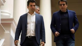 "Продължаваме промяната" представят управленската си програма