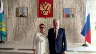  Румен Петков се срещна с Митрофанова, отправи ѝ гореща молба СНИМКА