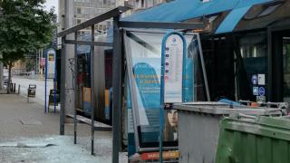 Първо в БЛИЦ! Зрелищно меле в центъра на София! Такова нещо не се бе случвало СНИМКИ
