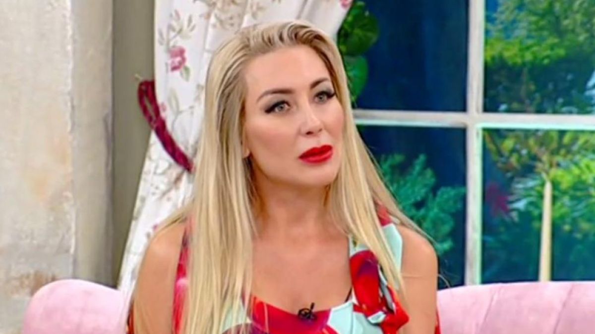 Антония Петрова е родила второ дете без да каже на никого СНИМКА