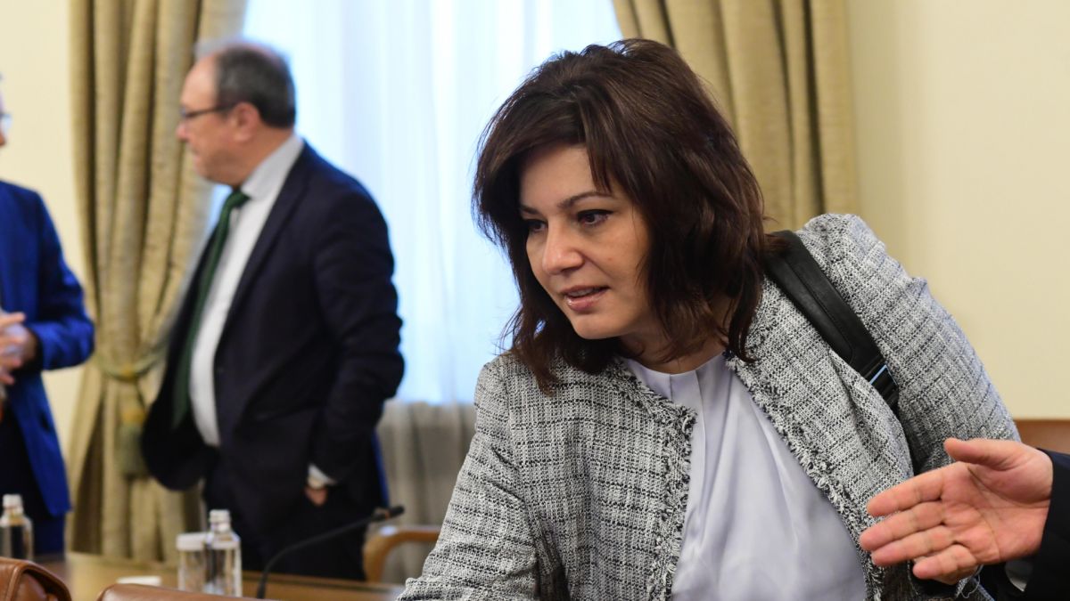 Сербезова разкри какво се случва със заразените от К-19 у нас 